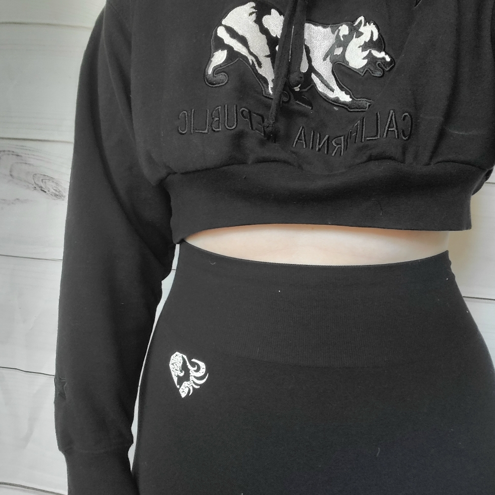 CALIFORNIA  cropped hoodie